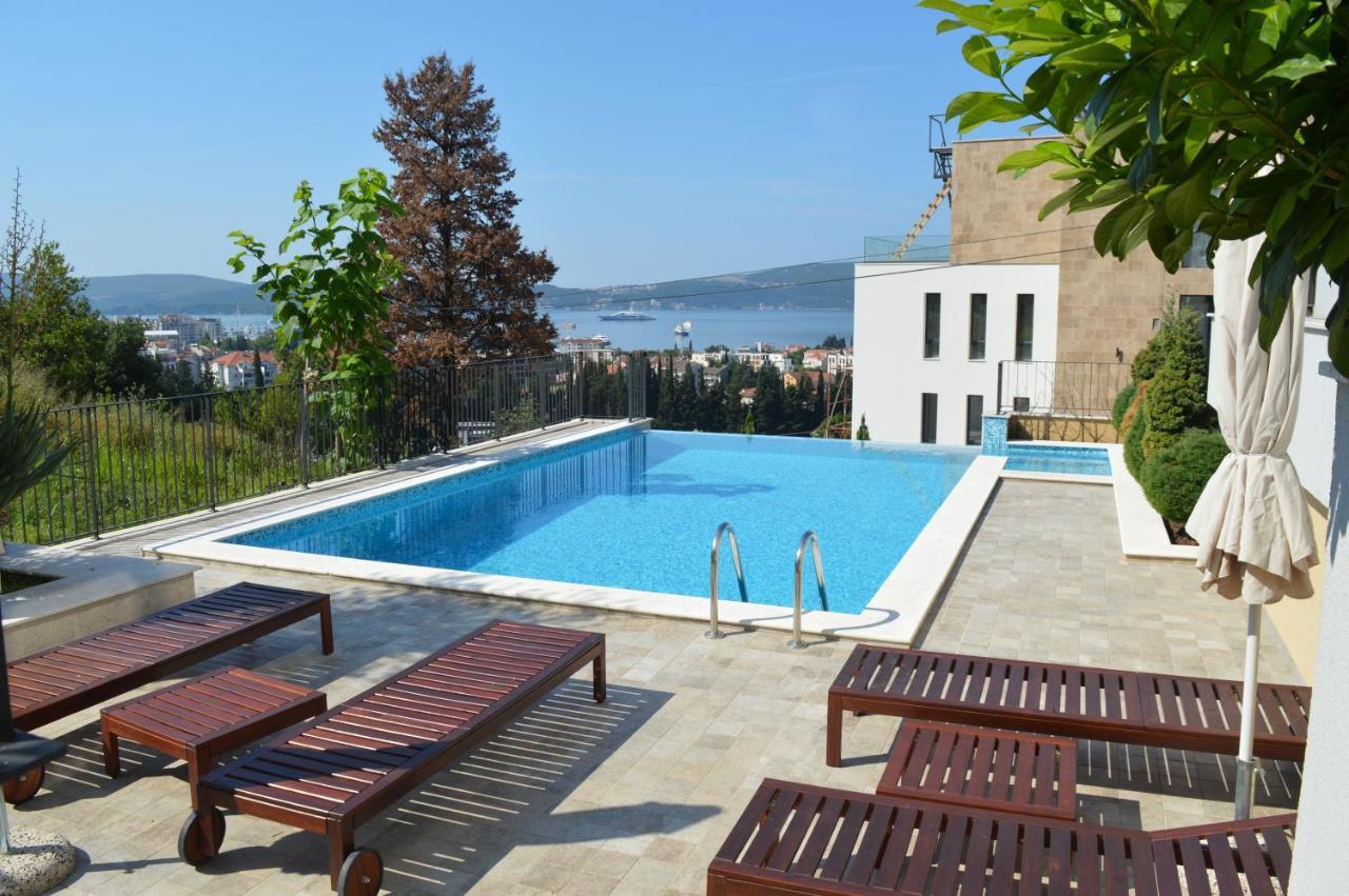 Apartment Line One Tivat Exterior foto