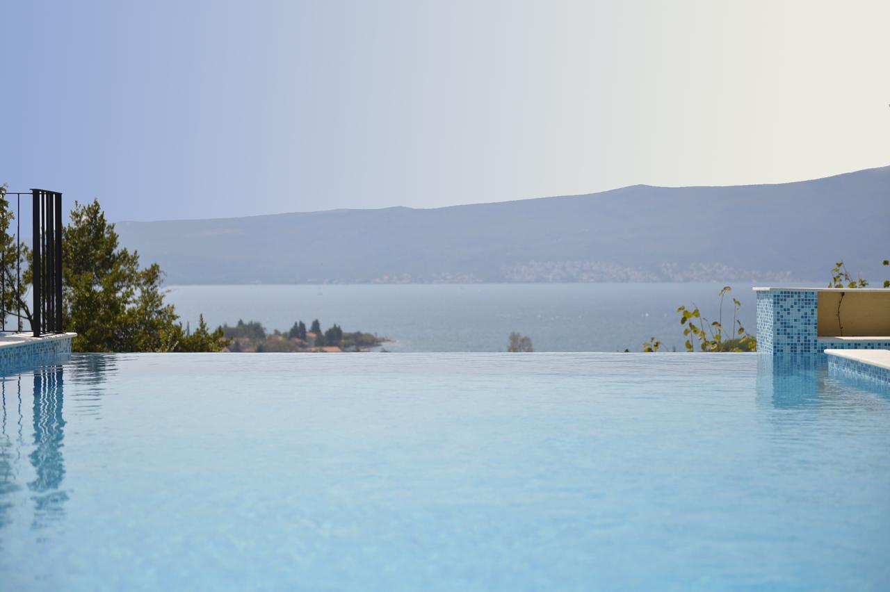 Apartment Line One Tivat Exterior foto